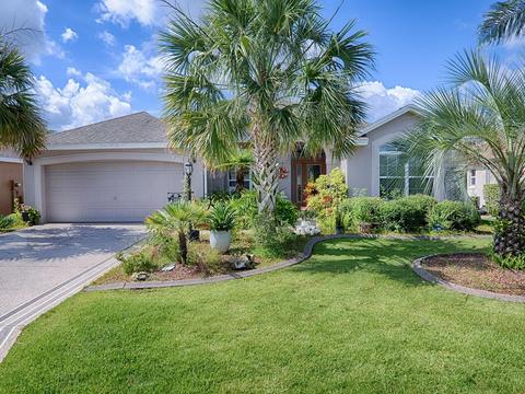 800 Haynesville Way, The Villages, FL 32162