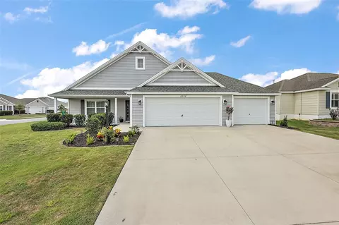 3090 Cichielo Ct, Oxford, FL 34484