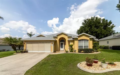 76 Golfview Cir, Umatilla, FL 32784