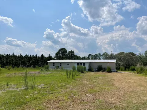 42819 Piney Acres Trl, Paisley, FL 32767