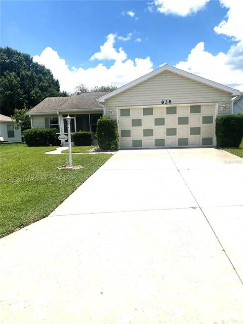 828 Cortez Ave, Lady Lake, FL 32159