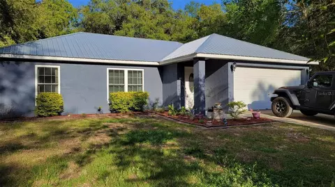40134 Oakridge Dr, Lady Lake, FL 32159