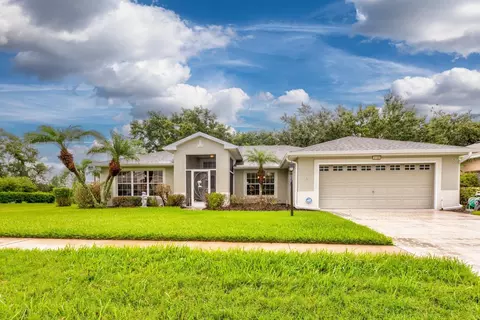 5159 Aurora Dr, Leesburg, FL 34748