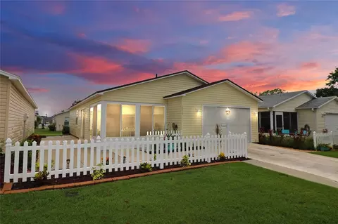 1705 Sonora St, The Villages, FL 32159