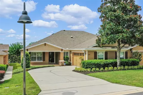 21719 Belgian Ct, Mount Dora, FL 32757