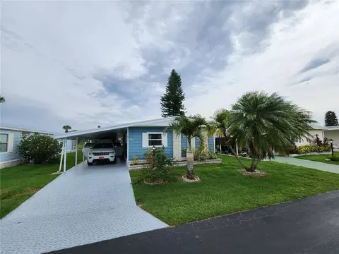 107 Lake Hazel Dr, Winter Haven, FL 33884