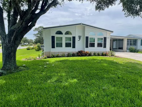 3531 Manatee Rd, Tavares, FL 32778