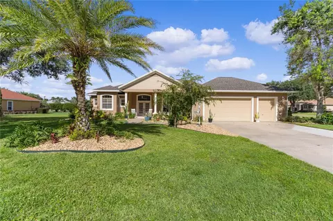 1806 La Pinta Pl, The Villages, FL 32162