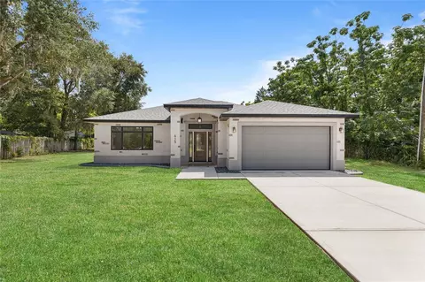 415 Sunny Ct, Fruitland Park, FL 34731