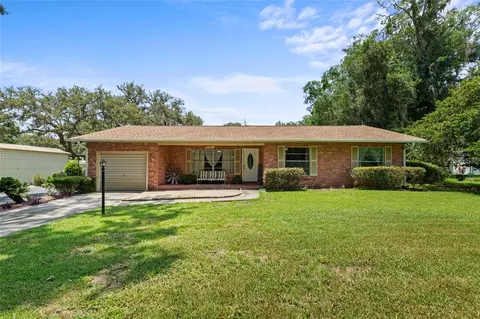 201 W Lady Lake Blvd, Lady Lake, FL 32159