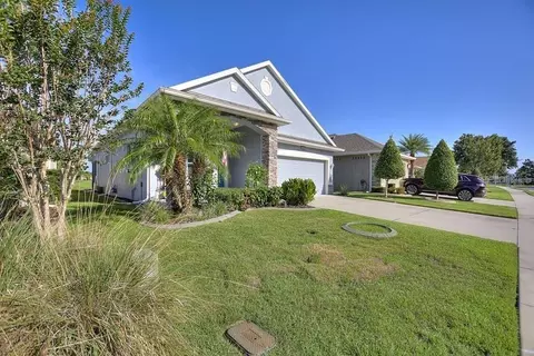 8269 Bridgeport Bay Cir, Mount Dora, FL 32757