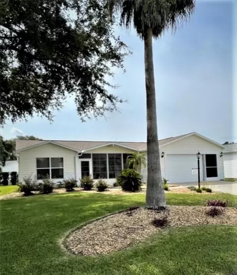2554 Privada Dr, The Villages, FL 32162