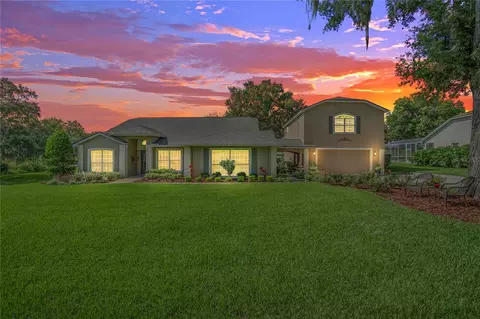 26430 Savage Cir, Howey In The Hills, FL 34737
