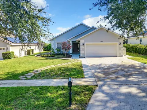 10805 Masters Dr, Clermont, FL 34711
