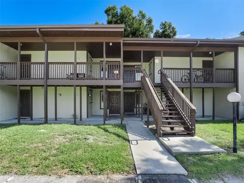 14101 Sandalwood Dr #101, Wildwood, FL 34785