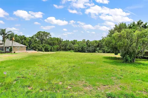 SE 156th Lane, Weirsdale, FL 32195