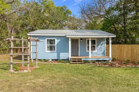 9909 Cr 738, Webster, FL 33597