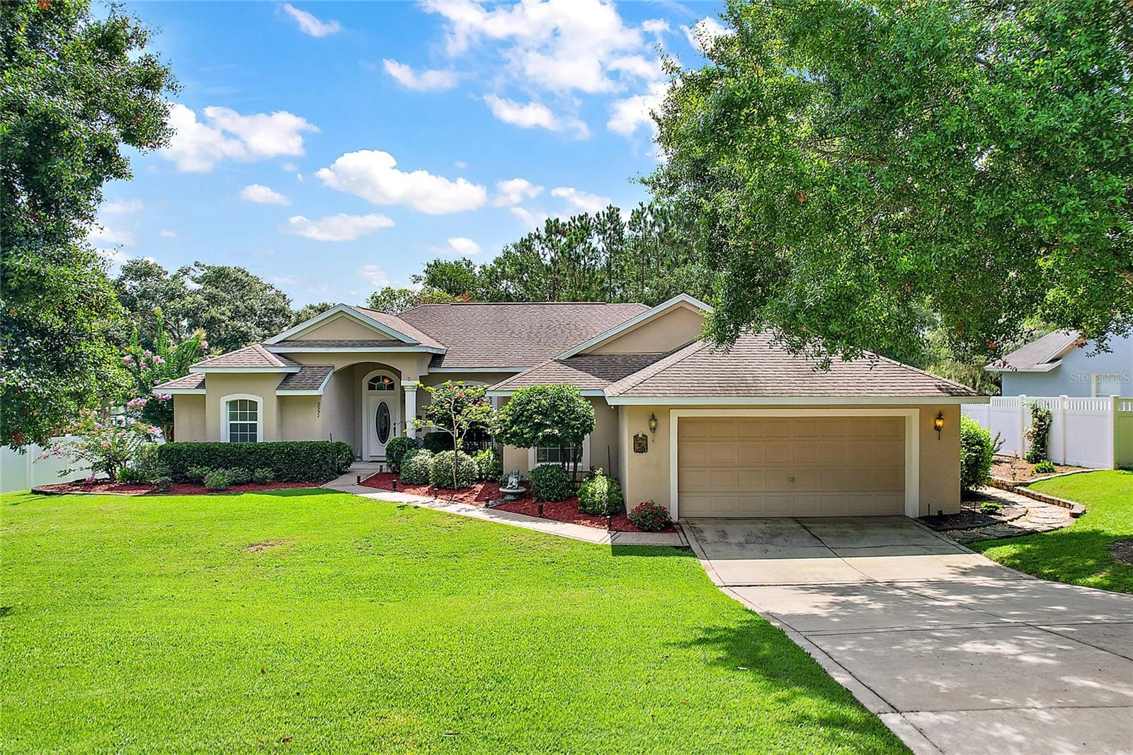 2971 Westgate Dr, Eustis, FL 32726 photo 1