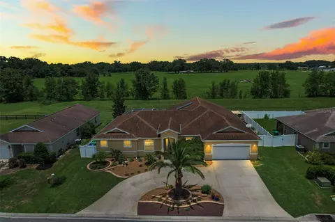 4930 NE 124th Rd, Oxford, FL 34484