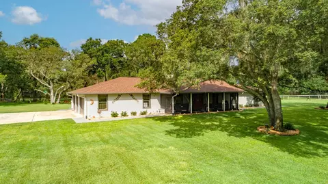 33000 Sahara Ct, Sorrento, FL 32776