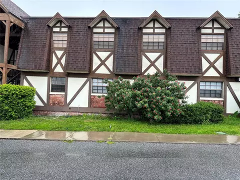 500 Newell Hill Rd #111B, Leesburg, FL 34748
