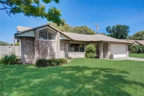 112 Ridgeview Dr, Eustis, FL 32726