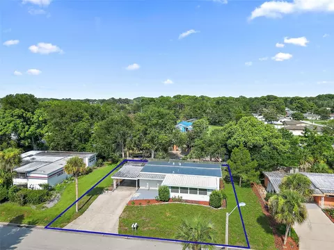 2734 Vindale Rd, Tavares, FL 32778