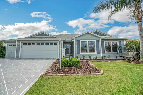 752 Mcguire Rd, The Villages, FL 32163