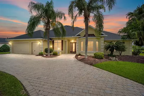1601 Saint James Cir, The Villages, FL 32162