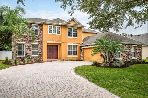 125 E Blue Water Edge Dr, Eustis, FL 32736