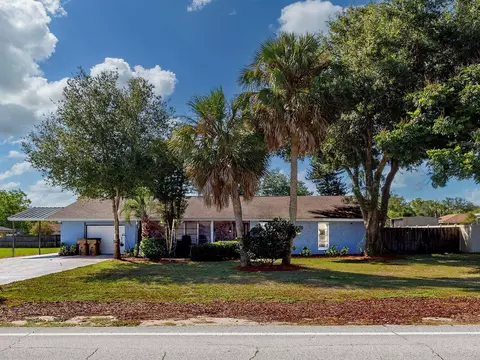 5230 Twin Palms Rd, Fruitland Park, FL 34731