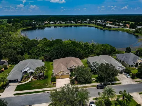 3047 New Haven Pl, Mount Dora, FL 32757