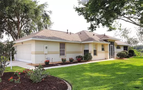 21702 King Henry Ave, Leesburg, FL 34748