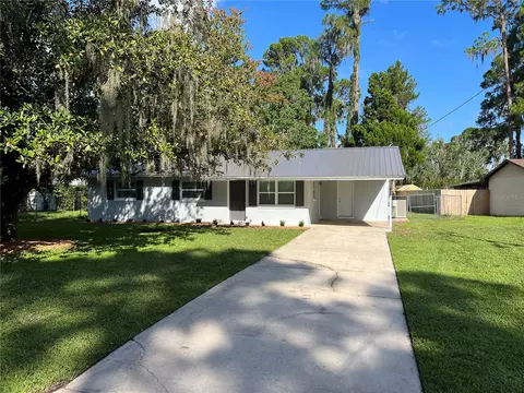 618 Jackson St, Eustis, FL 32726