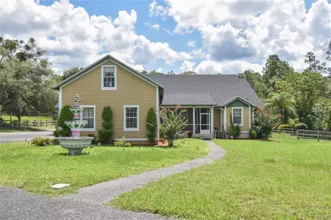 35802 Unity Dr, Fruitland Park, FL 34731