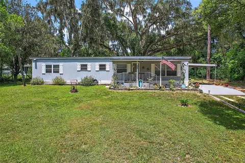 213 Oak Hill Rd, Lady Lake, FL 32159