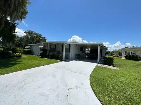 2409 Vindale Rd, Tavares, FL 32778