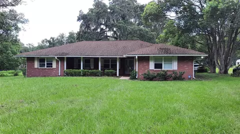 6 Tropical Park Rd, Ocala, FL 34482