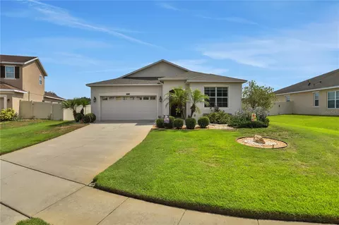 23513 San Sebastian Ct, Sorrento, FL 32776