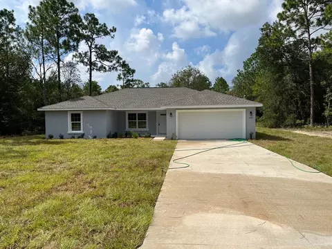 878 W Wycliffe Ln, Citrus Springs, FL 34434