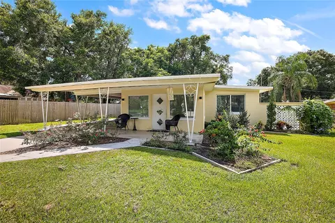 1130 Jasmine St, Eustis, FL 32726