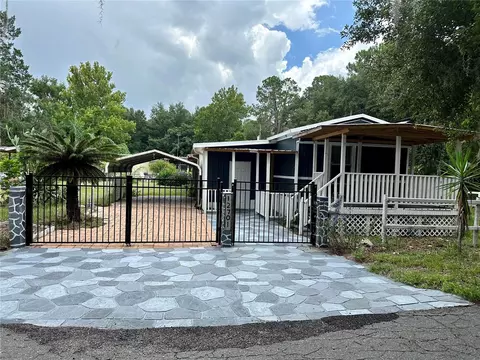 12691 SE 143rd Ave, Ocklawaha, FL 32179