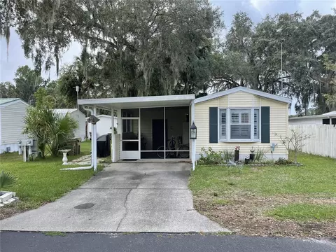 10440 Watts Ave, Leesburg, FL 34788