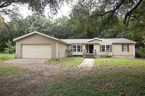 3602 W State Road 44, Grand Island, FL 32735