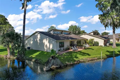 2243 Cypress Ct #D-4, Tavares, FL 32778