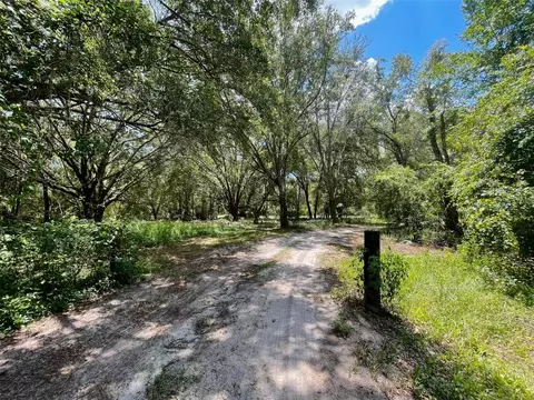 18820 Center St, Ferndale, FL 34729