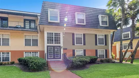 3912 Versailles Dr #3912A, Orlando, FL 32808