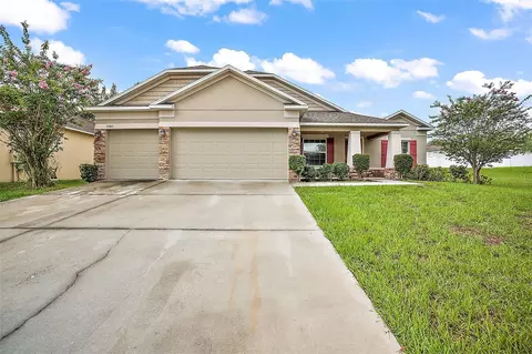 31905 Parkdale Dr, Leesburg, FL 34748