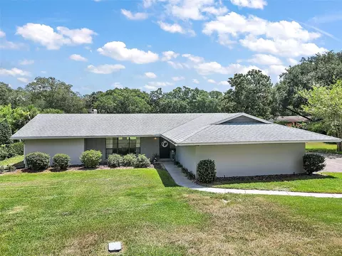 1229 Gray Ct, Eustis, FL 32726
