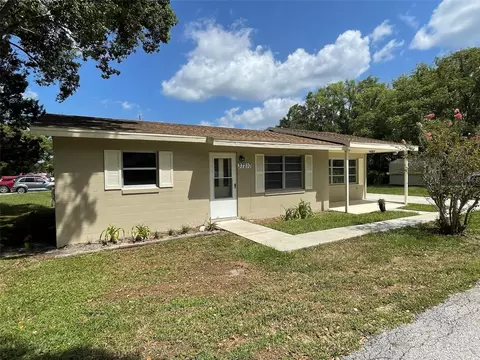 37210 Trefoil Ln, Umatilla, FL 32784